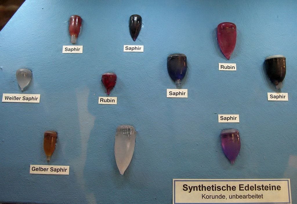 zafiros y rubies sintético